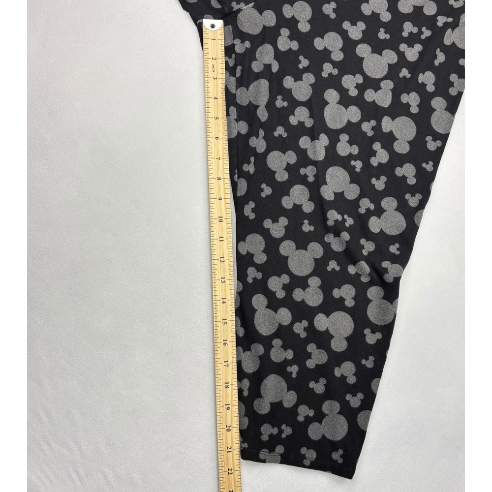 Disney Leggings Womens Plus Size 4 4X Mickey Mouse Icon Black Crop Capri Stretch - Picture 4 of 9